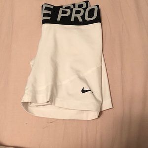 Nike pros spanx